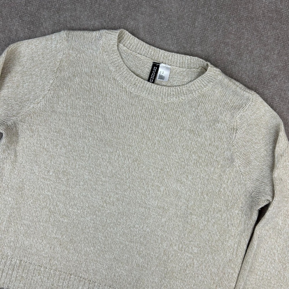 H&M Divided Cropped Sweater Womens Medium Beige Tight Knit Ribbed Comfort Winter